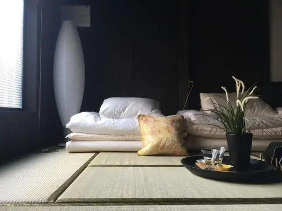 Ev (Private Vacation)