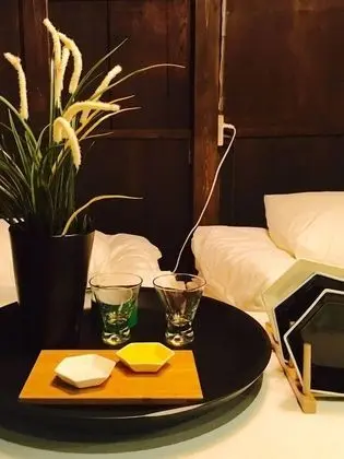 Ev (Private Vacation)