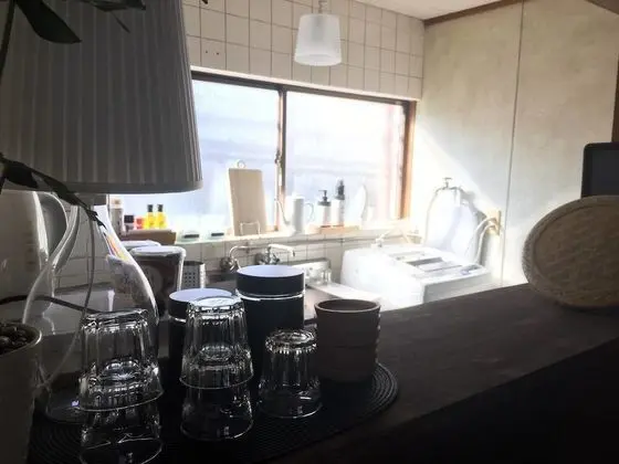 Ev (Private Vacation)