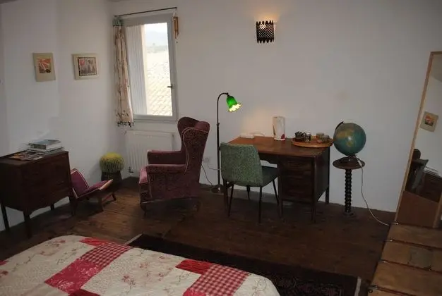 Tek Büyük Yataklı Oda (Suite 1)