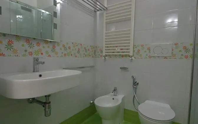 Standard Dört Kişilik Oda