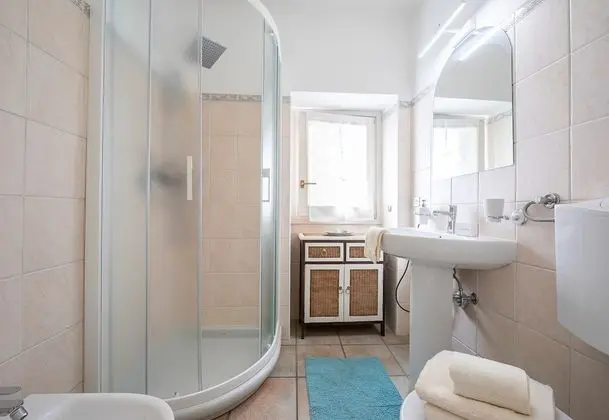 Standard Stüdyo, Birden Çok Yatak, Göl Manzaralı (Nido Belvedere Lake View)