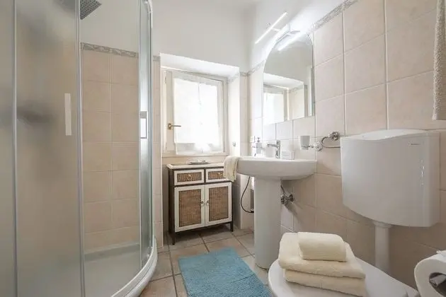 Standard Stüdyo, Birden Çok Yatak, Göl Manzaralı (Nido Belvedere Lake View)