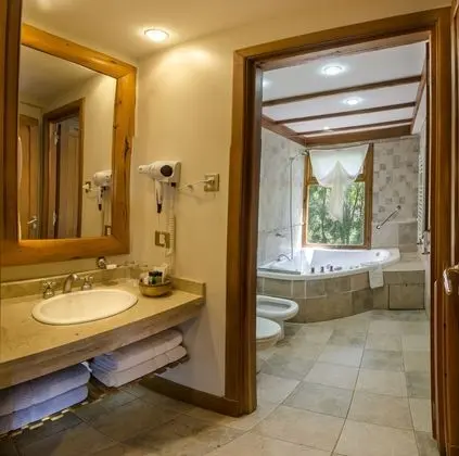 Kulübe, Küçük Mutfak, Göl Manzaralı (Lodge)