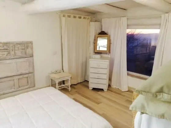 Tek Büyük veya İki Ayrı Yataklı Oda (Sci)