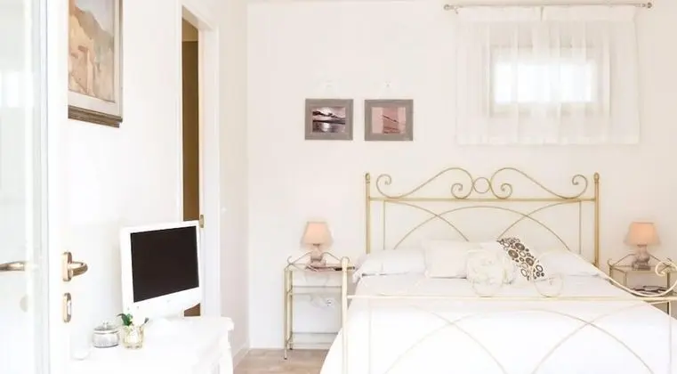 Tek Büyük Yataklı Oda, Ek Bina (Stella)