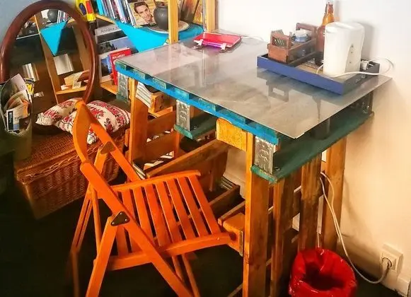 Traditional Tek Büyük Yataklı Oda
