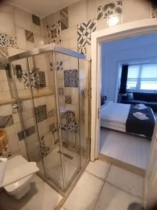 Cumbalı Balkonlu  Room