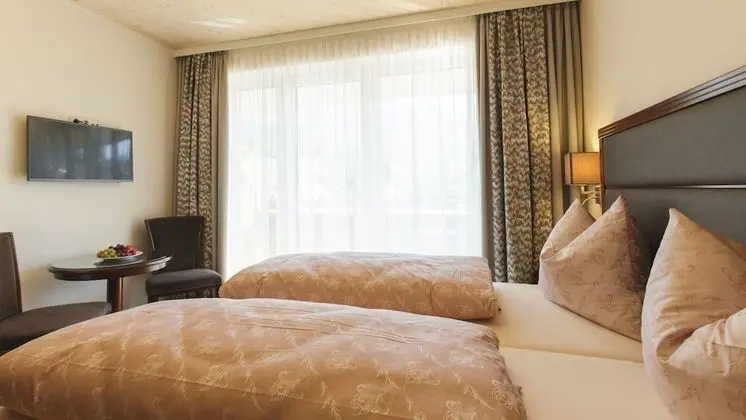 Comfort Tek Büyük Yataklı Oda, 1 Yatak Odası, Balkon, Dağ Manzaralı