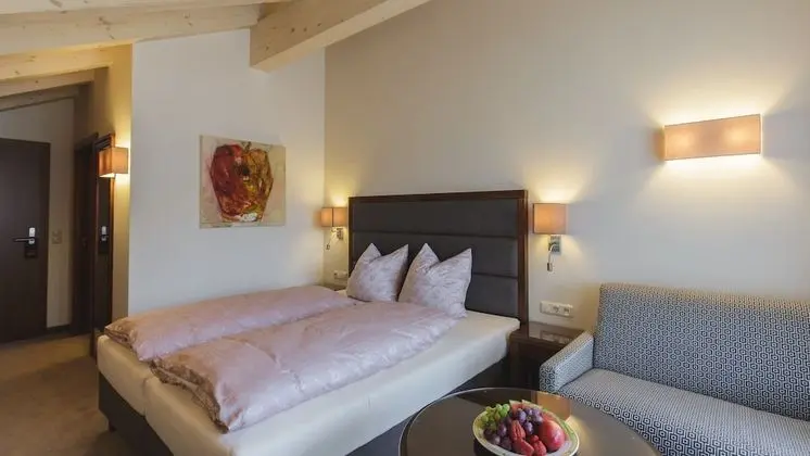 Deluxe Tek Büyük Yataklı Oda, 1 Yatak Odası, Balkon, Dağ Manzaralı