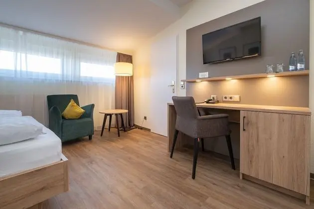 Comfort Büyük Yataklı Tek Kişilik Oda