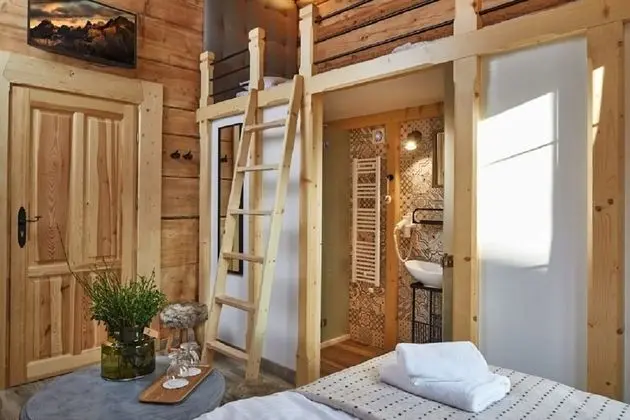 Design Oda (Mezzanino)