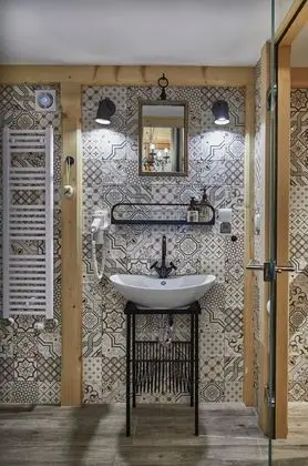 Design Oda (Mezzanino)