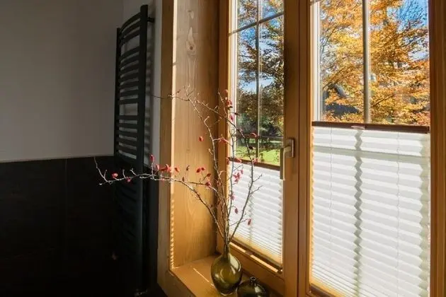 Design Tek Büyük Yataklı Oda (Dziki)