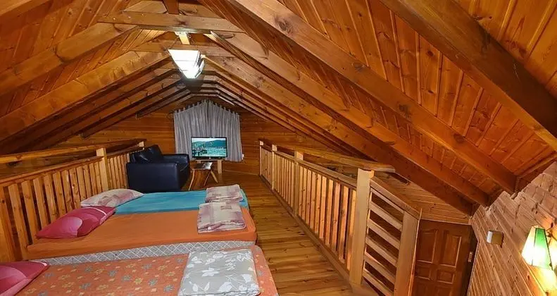 Gallery Dağ Evi
