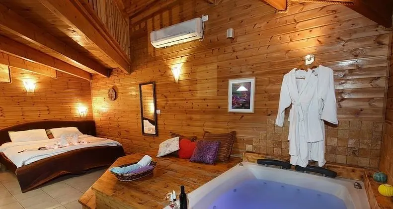 Gallery Dağ Evi