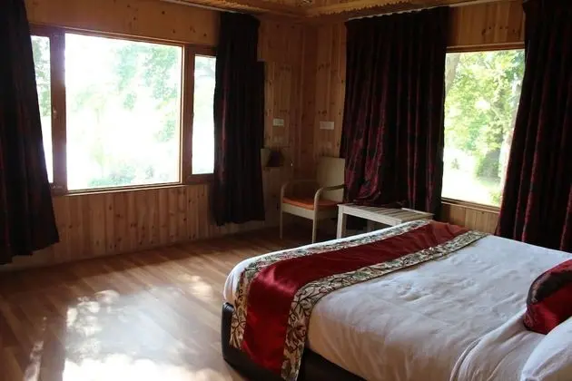 Premium Tek Büyük Yataklı Oda, 1 En Büyük (King) Boy Yatak, Sigara İçilmez, Göl Manzaralı