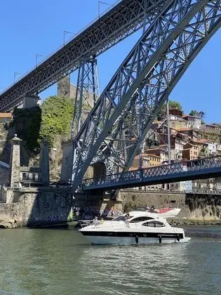 Karavan, 2 Yatak Odası (Luxury Yacht - Skyfall)