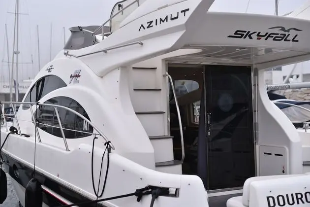 Karavan, 2 Yatak Odası (Luxury Yacht - Skyfall)
