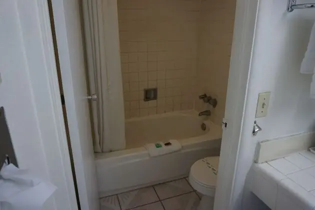 Tek Kişilik Oda, 1 En Büyük (King) Boy Yatak