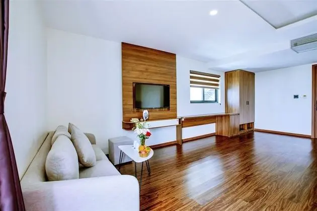 Premier Oda, Balkon, Okyanus Manzaralı (Suite)