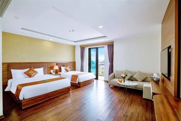 Premier Oda, Balkon, Okyanus Manzaralı (Suite)