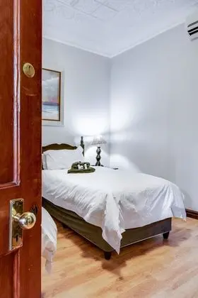 Basic Tek Büyük veya İki Ayrı Yataklı Oda, 1 Yatak Odası