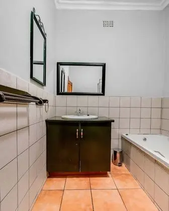Basic Tek Büyük veya İki Ayrı Yataklı Oda, 1 Yatak Odası