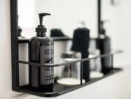 Oda, 1 Büyük (Queen) Boy Yatak