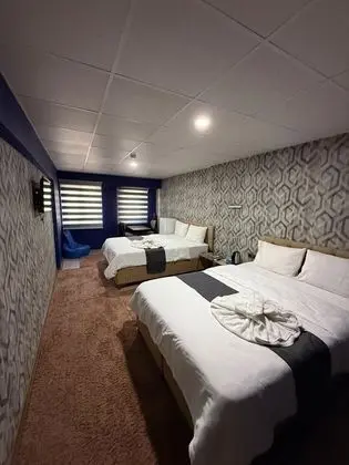 Family Dört Kişilik Oda