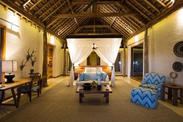 Kasambi / Lantoro / Wamoro 1 Bedroom Villa