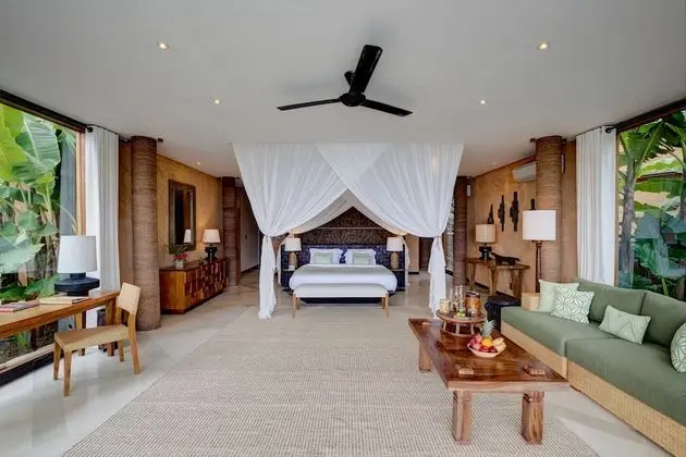 Kasambi / Lantoro / Wamoro 1 Bedroom Villa