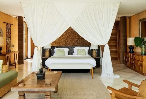 Kasambi / Lantoro / Wamoro 1 Bedroom Villa