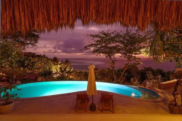 Kasambi / Lantoro / Wamoro 2 Bedroom Villa