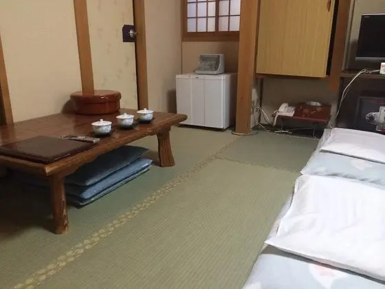 Traditional Oda (Japanese Style, 3 guests)