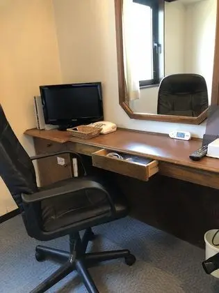 Tek Kişilik Oda, Sigara İçilebilir