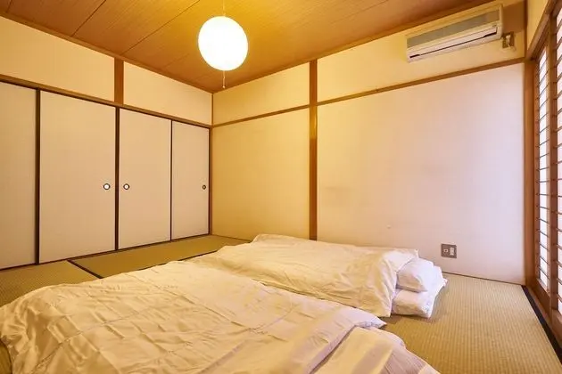 Traditional İki Ayrı Yataklı Oda (Japanese Style, YONJO)