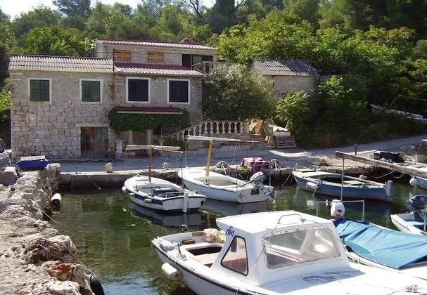 Ev (Nik - 5 m from sea - H(4))