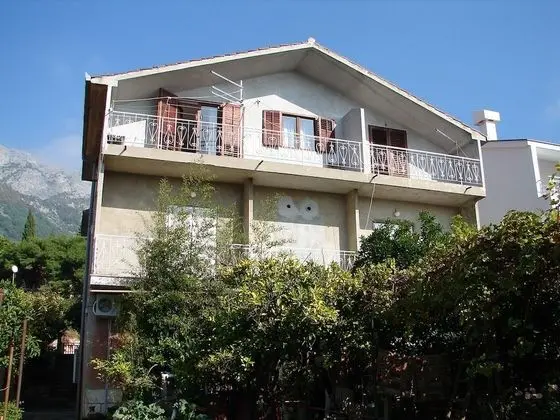 Apart Daire (Nik - 50 M from the sea - A1(2+1))