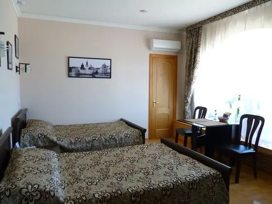 Comfort Tek Büyük veya İki Ayrı Yataklı Oda
