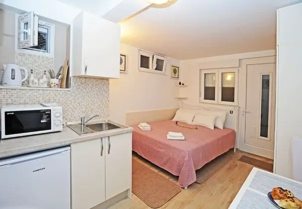 Basic Stüdyo, Teras, Deniz Manzaralı