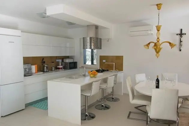 Villa, Deniz Manzaralı
