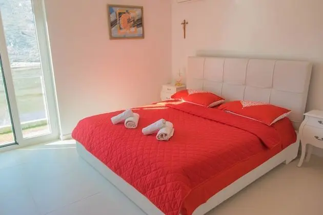 Villa, Deniz Manzaralı