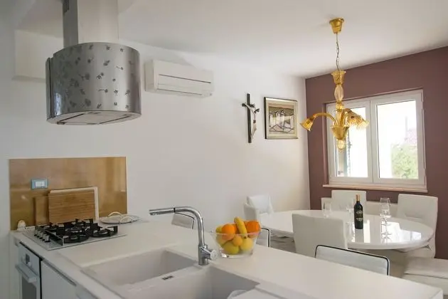 Villa, Deniz Manzaralı