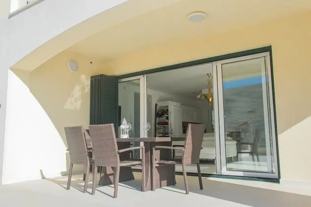 Villa, Deniz Manzaralı