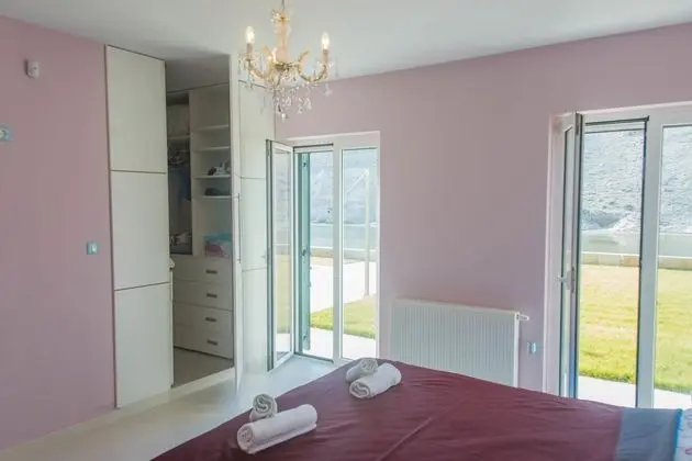 Villa, Deniz Manzaralı