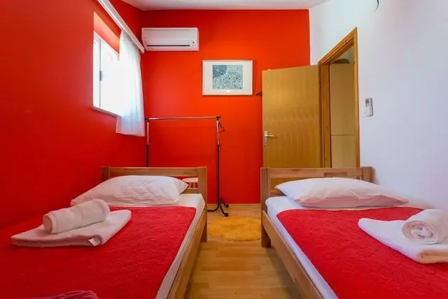 Apart Daire, Deniz Manzaralı