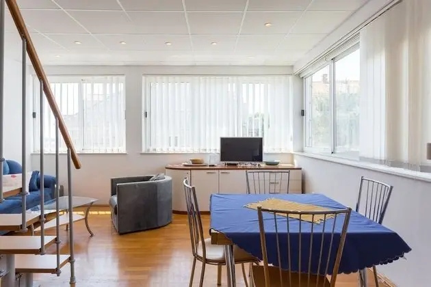 Apart Daire, Deniz Manzaralı