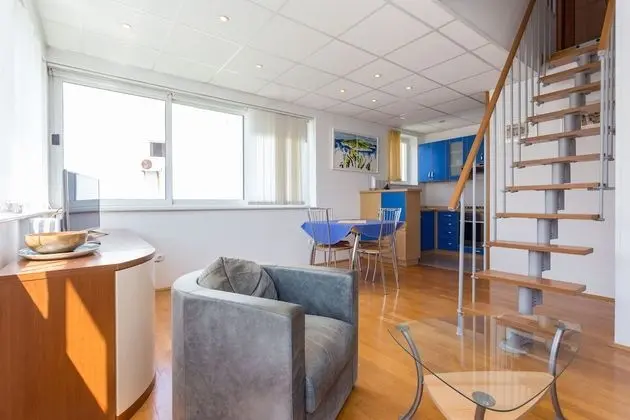 Apart Daire, Deniz Manzaralı