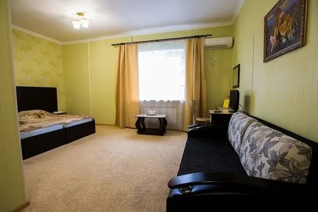 Comfort Tek Büyük Yataklı Oda